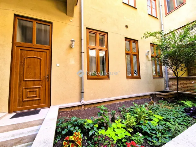 Eladó lakás Budapest IX. kerület, Tűzoltó utca 68 nm