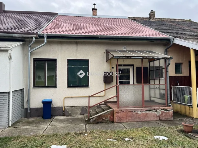 Eladó lakás Budapest XVIII. kerület, Széchenyi István utca 43 nm