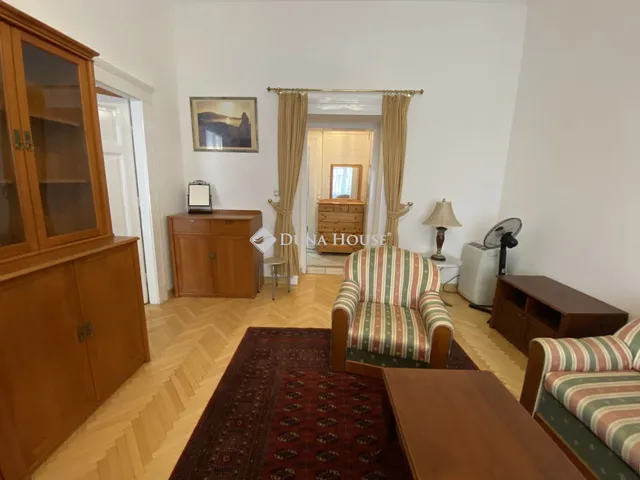 Kiadó lakás Budapest V. kerület, Fehér Hajó utca 68 nm