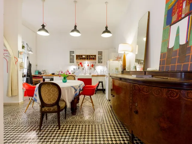 Eladó lakás Budapest IX. kerület, Liliom utca 150 nm