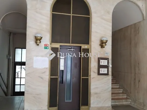 Eladó lakás Budapest V. kerület 81 nm