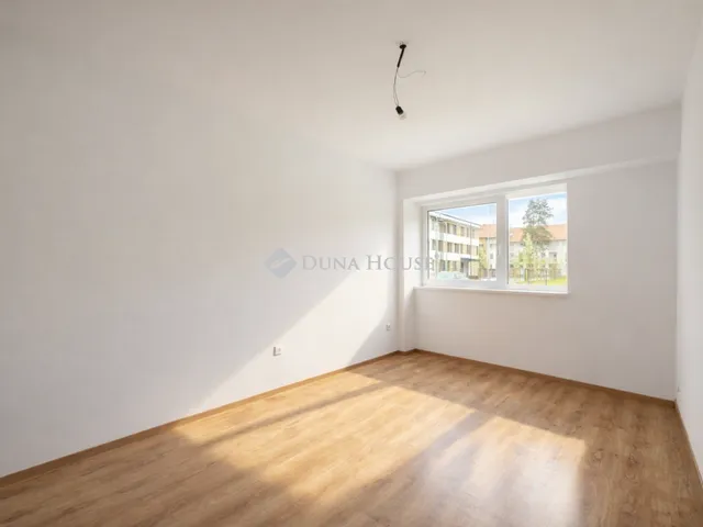 Eladó lakás Budapest IV. kerület, Ezred utca 92 nm