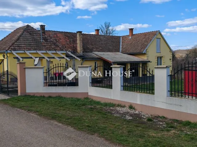 Eladó ház Nőtincs 108 nm