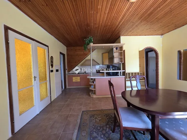 Kiadó lakás Budapest XV. kerület 65 nm