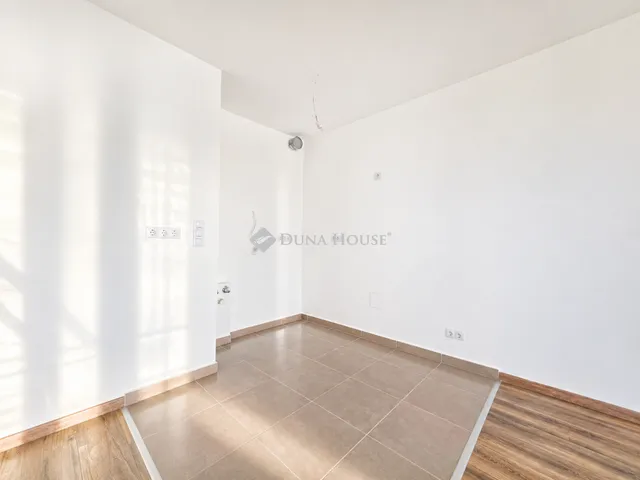 Eladó lakás Budapest XIII. kerület 77 nm