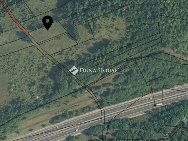 Eladó telek Balatonszárszó 4990 nm