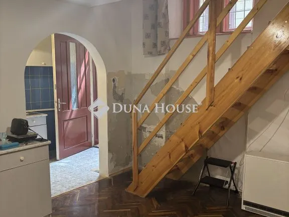 Eladó lakás Budapest VI. kerület, Székely Bertalan utca 23 nm