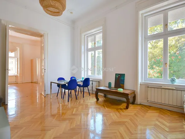 Eladó lakás Budapest I. kerület, Döbrentei utca 84 nm