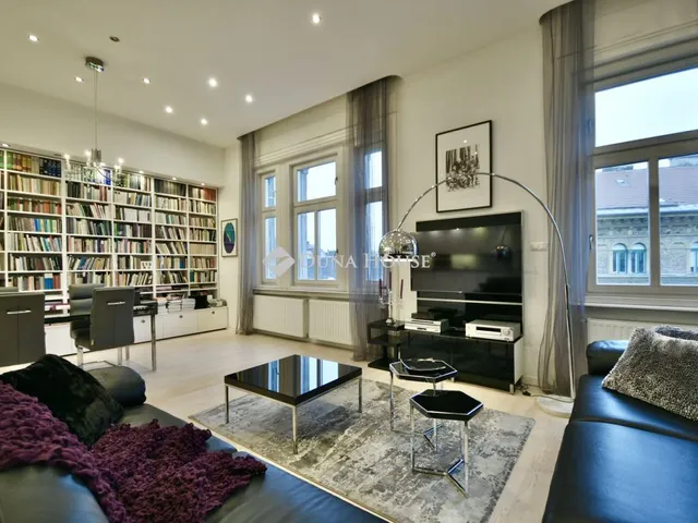 Eladó lakás Budapest VIII. kerület 142 nm