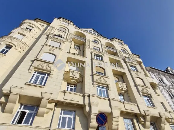 Kiadó kereskedelmi és ipari ingatlan Budapest V. kerület 49 nm