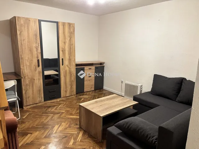 Kiadó lakás Budapest VI. kerület 23 nm