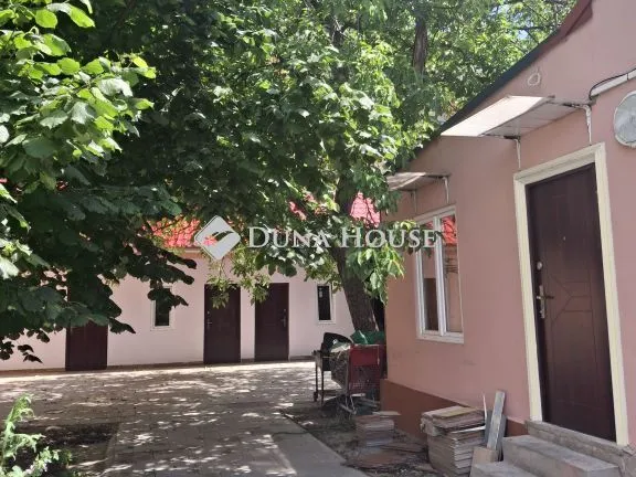 Eladó ház Budapest X. kerület, Vaspálya utca 77 nm