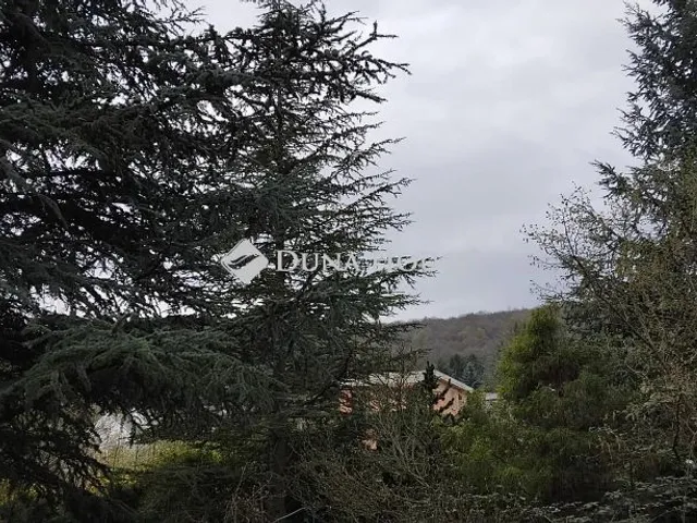 Eladó telek Budapest II. kerület 964 nm