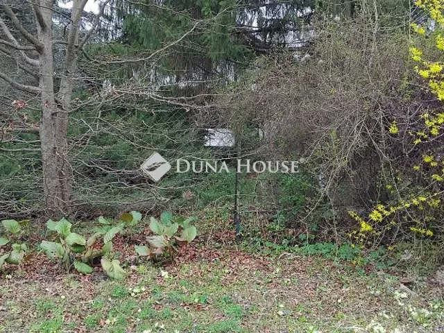 Eladó telek Budapest II. kerület 964 nm