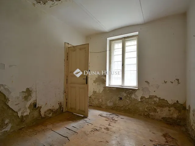 Eladó lakás Budapest VIII. kerület, Horánszky utca 22 nm