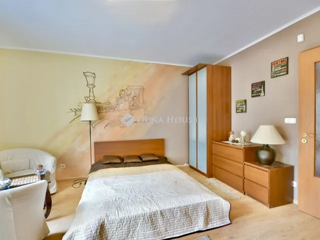 Eladó lakás Budapest VI. kerület 35 nm