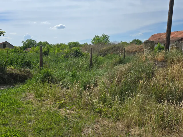 Eladó telek Bácsalmás 1200 nm