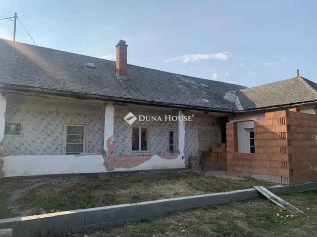 Eladó ház Bogyiszló 127 nm