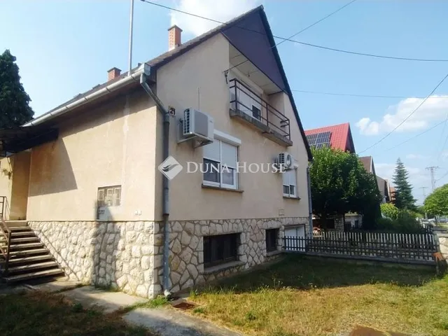 Eladó ház Bonyhád 140 nm