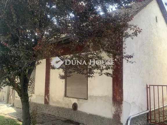 Eladó ház Decs 85 nm