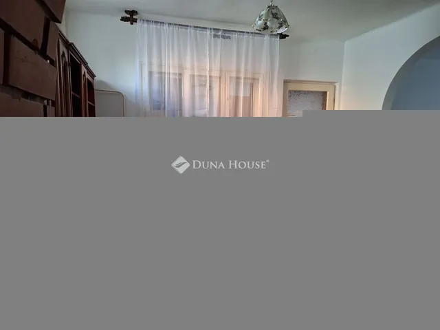 Eladó ház Tolna, Határ utca 177 nm