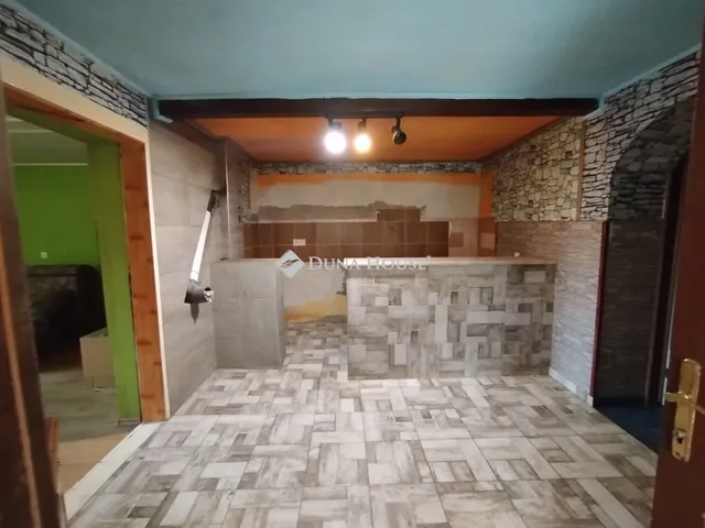 Eladó ház Akasztó 58 nm