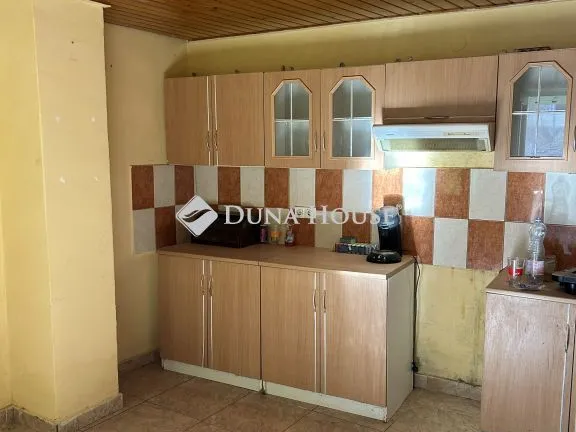 Eladó ház Decs 90 nm