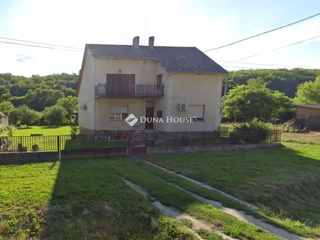 Eladó ház Gyönk 140 nm