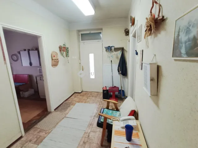 Eladó ház Tevel, Alkotmány utca 140 nm