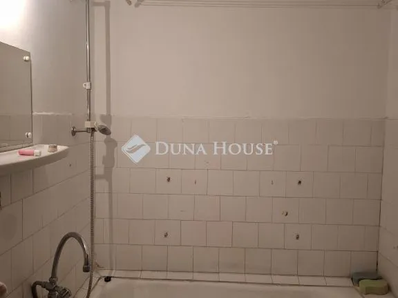 Eladó lakás Szekszárd, Wesselényi utca 52 nm