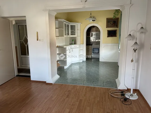 Eladó ház Bonyhád 220 nm