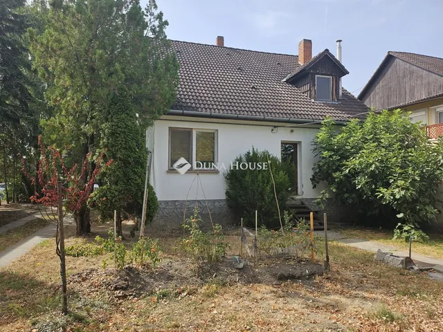 Eladó ház Őcsény, Babits Mihály utca 170 nm