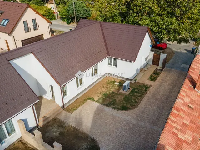 Eladó ház Szekszárd, Árpád utca 96 nm