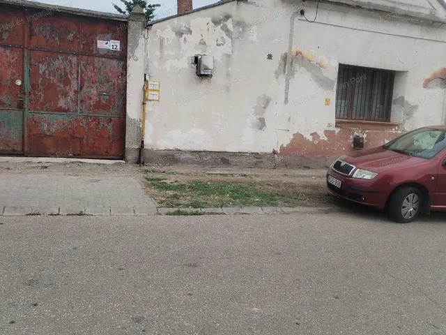 Eladó ház Kecskemét 85 nm