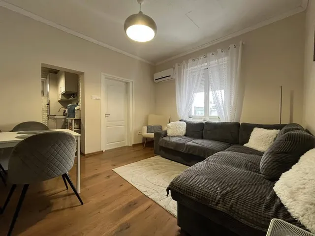 Eladó ház Kecskemét, Rendőrfalu 77 nm