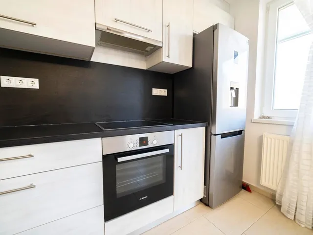 Kiadó lakás Kecskemét, Villanegyed 53 nm