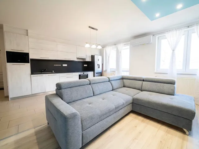 Kiadó lakás Kecskemét, Villanegyed 53 nm