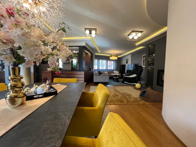 Eladó ház Kecskemét, Belváros 330 nm