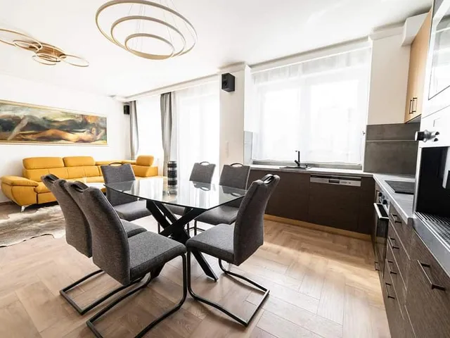 Kiadó lakás Kecskemét, Villanegyed 80 nm