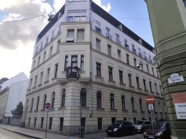 Eladó lakás Budapest VIII. kerület, Corvin negyed 59 nm