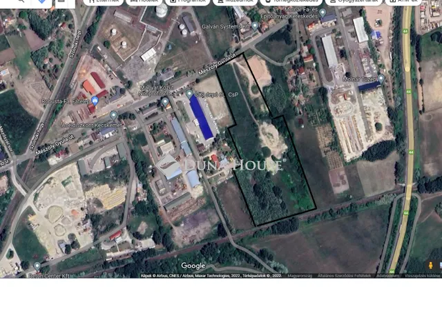 Eladó kereskedelmi és ipari ingatlan Kecskemét 29996 nm