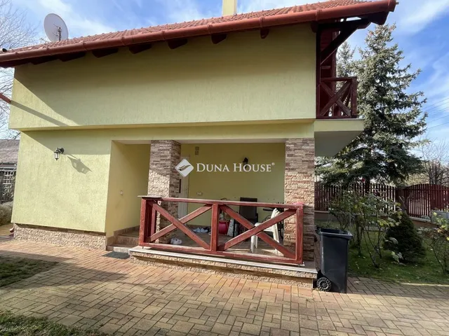 Eladó üdülő és hétvégi ház Cserkeszőlő 80 nm