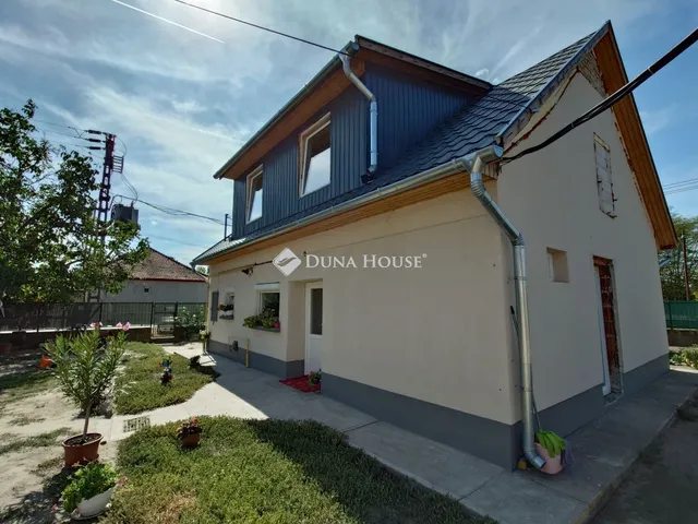 Eladó ház Jakabszállás 85 nm