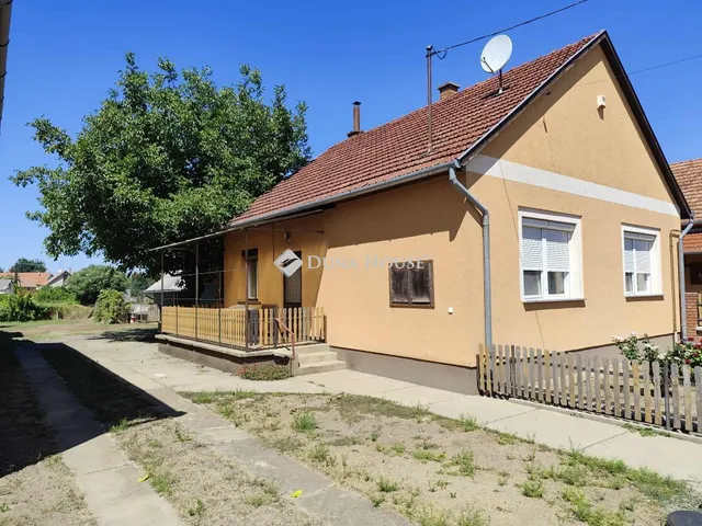 Eladó ház Nagykőrös 83 nm