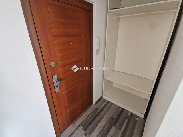 Kiadó lakás Nagykőrös, Bárány utca 34 nm