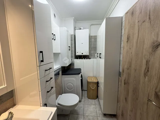 Eladó lakás Kecskemét, Erkel Ferenc utca 58 nm