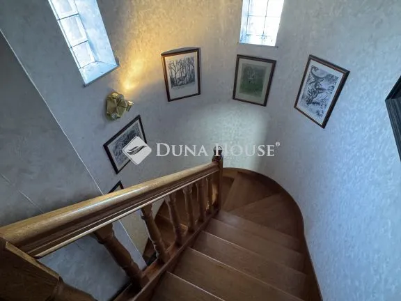 Eladó ház Cibakháza, Szabadság tér 110 nm