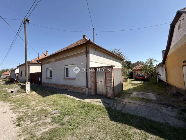 Eladó ház Kömpöc, Kossuth Lajos utca 86 nm