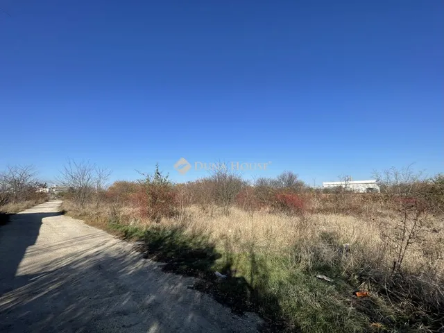 Eladó telek Szolnok, Bányász utca 10186 nm