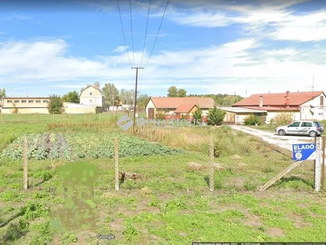 Eladó telek Kecskemét 4150 nm